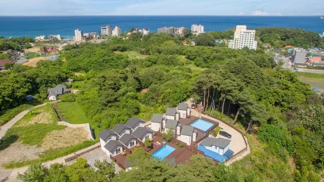 江原道-Gangneung The October Pension