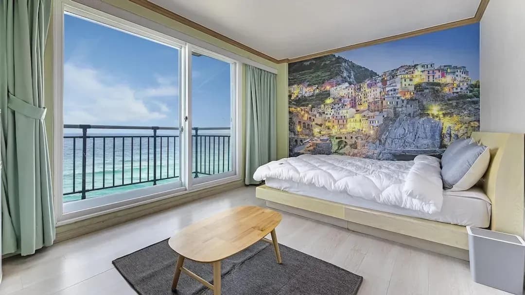 江原道-Gangneung Haerang Pension