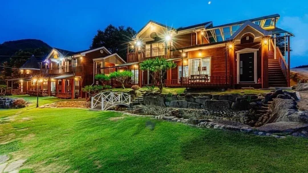 江原道-Gangchon Palace Pension