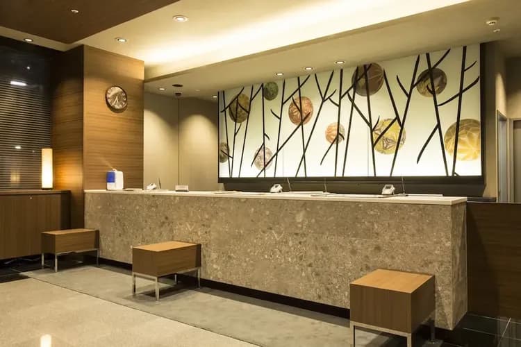 Check-in/check-out kiosk