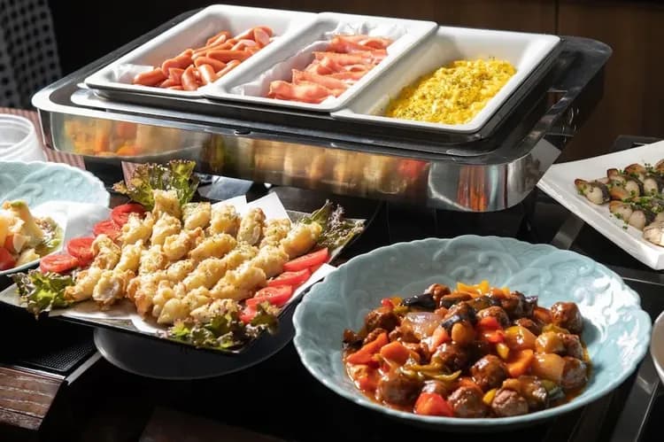 Breakfast buffet