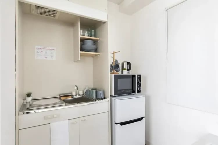 Private kitchenette