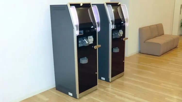 Check-in/check-out kiosk