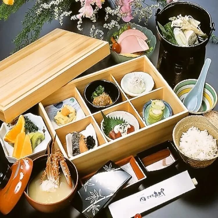 富士山河口湖溫泉 花水庭飯店｜溫泉浴場/河口湖旁-6