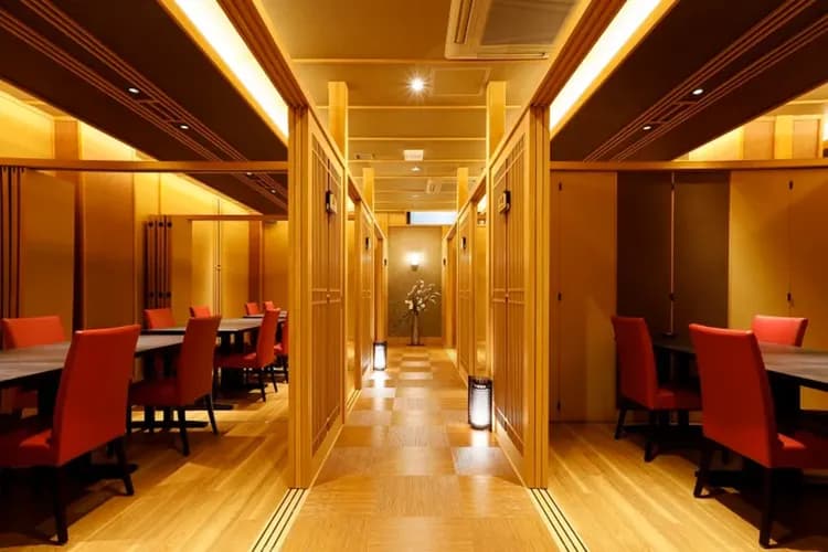 富士山河口湖溫泉 花水庭飯店｜溫泉浴場/河口湖旁-10