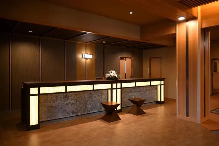 富士山河口湖溫泉 花水庭飯店｜溫泉浴場/河口湖旁-16