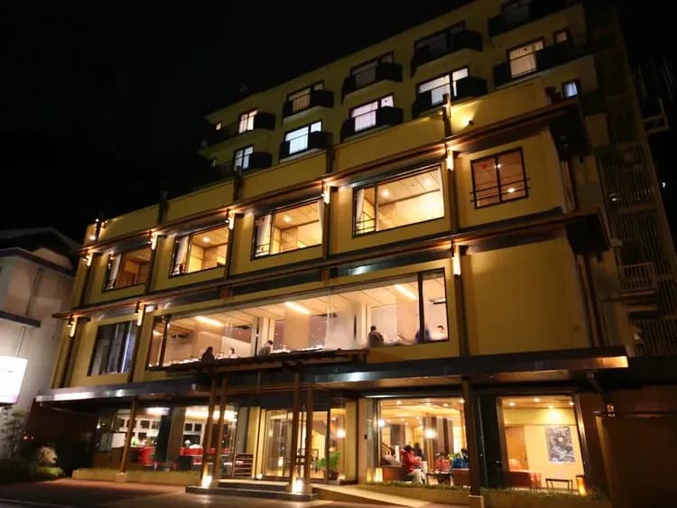 Front of property - evening/night