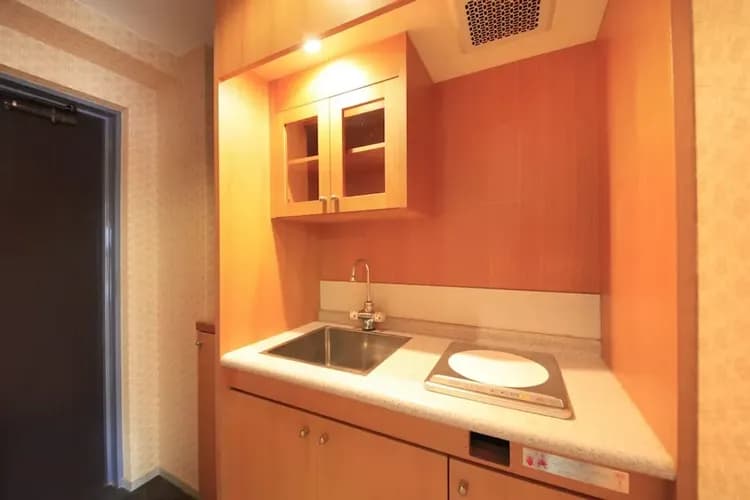 Private kitchenette