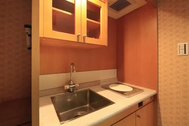 Private kitchenette