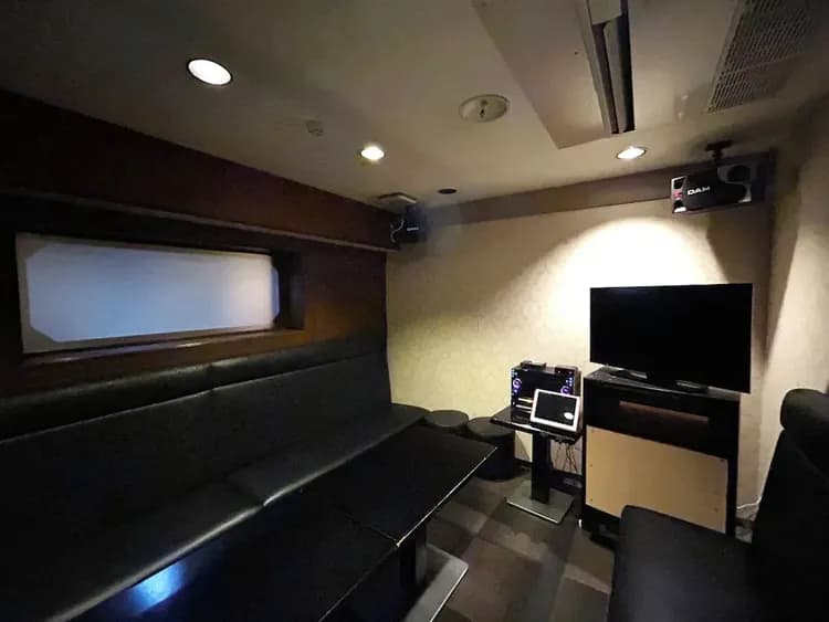Karaoke room