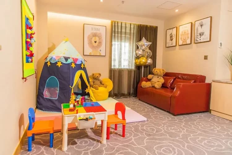 Children's theme room