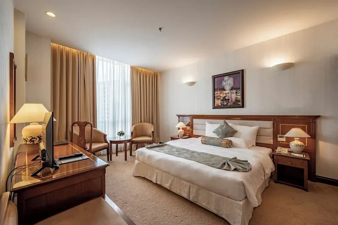 호치민시-탄손 누트 사이공 호텔