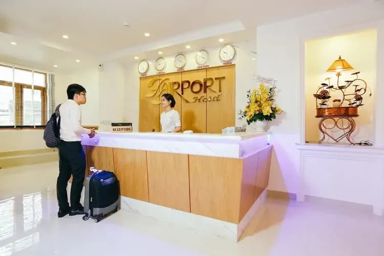 Check-in/check-out kiosk