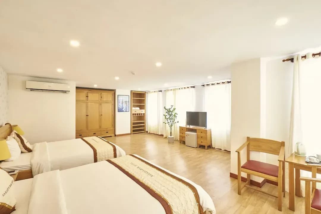 Ho Chi Minh City-Sai Gon's Book Hotel - The Airport Front