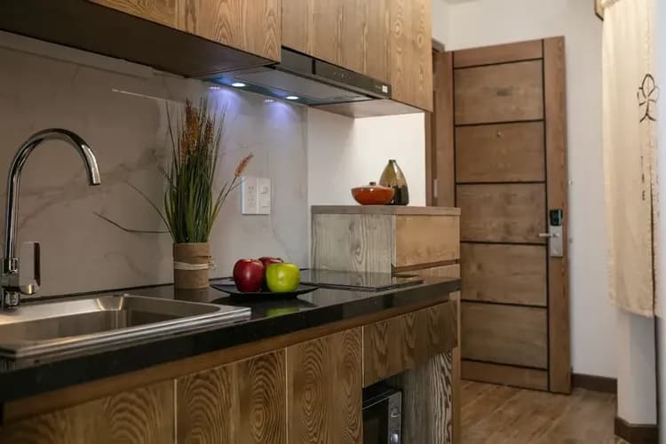 Private kitchenette