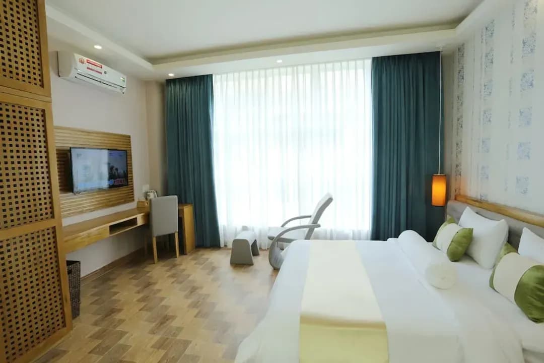 Ho Chi Minh City-Thuy Sakura Hotel & Serviced Apartment
