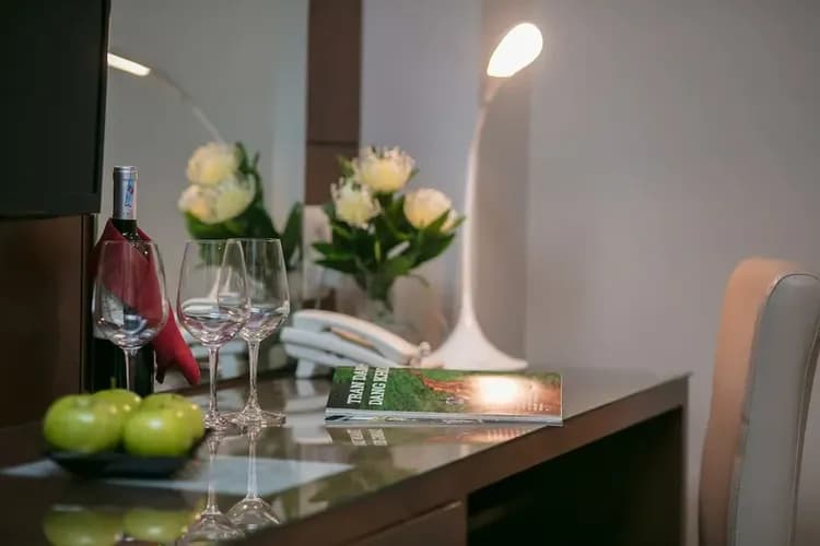 Room service - dining