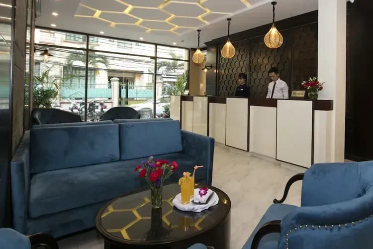 Check-in/check-out kiosk