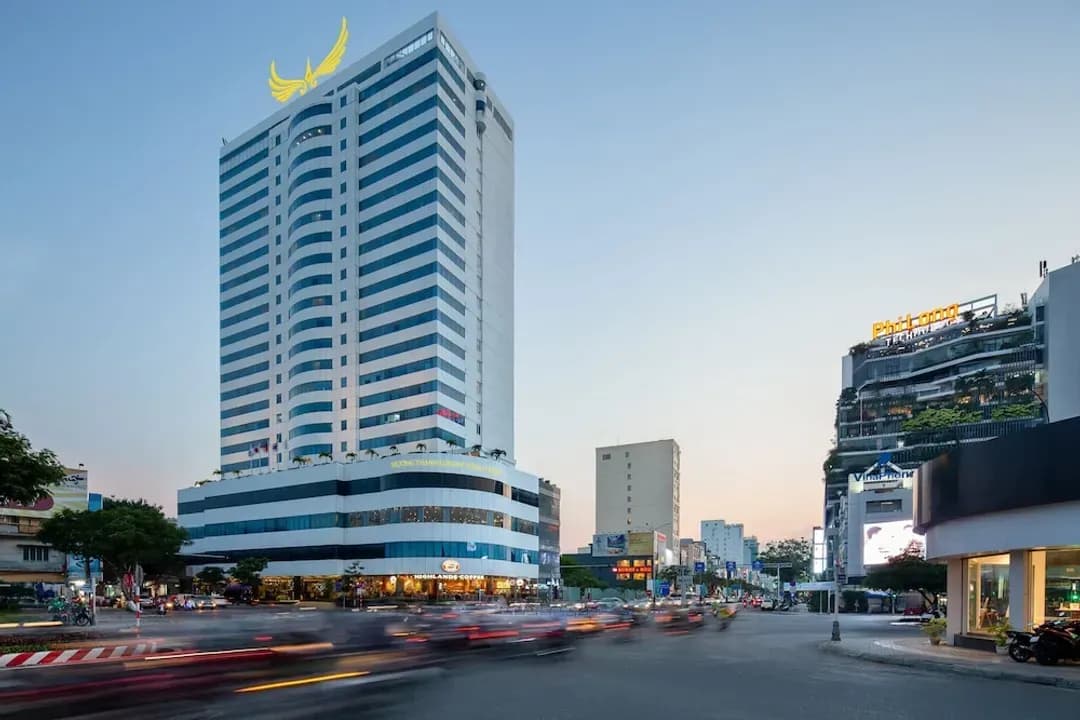 峴港市-孟清奢華松漢酒店