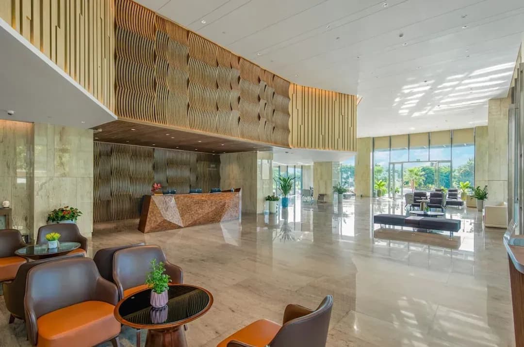 峴港市-Awaken Danang Hotel