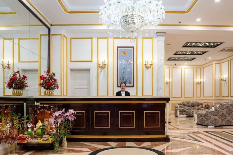 Check-in/check-out kiosk