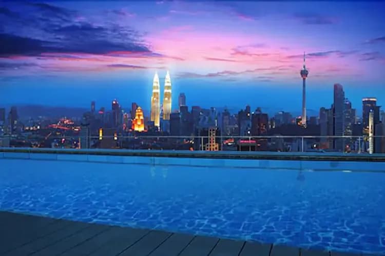 Rooftop pool