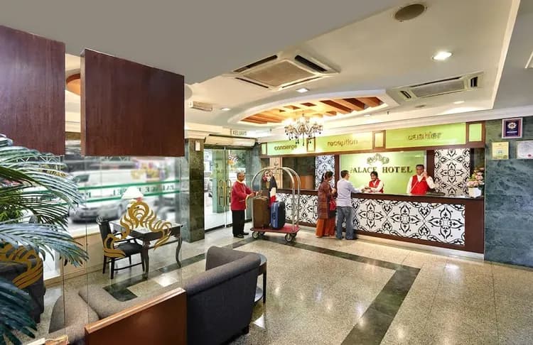 Check-in/check-out kiosk