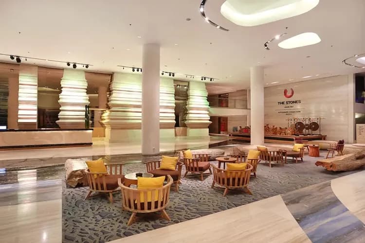 Check-in/check-out kiosk