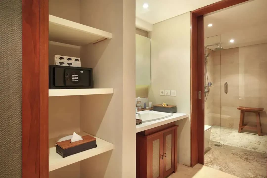 발리 주-더 반다 호텔 & 스위트스