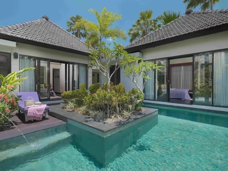 Private pool