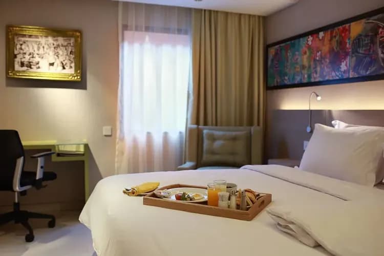 Room service - dining