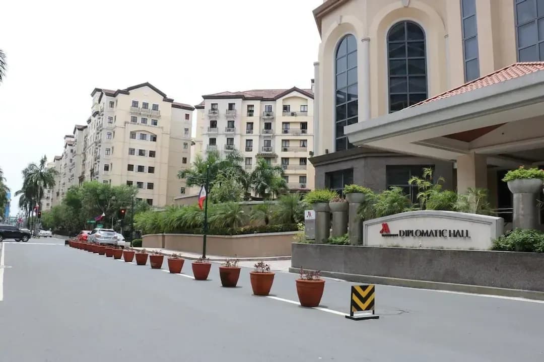 Metro Manila-Sarasota Residential Resort, Newport City