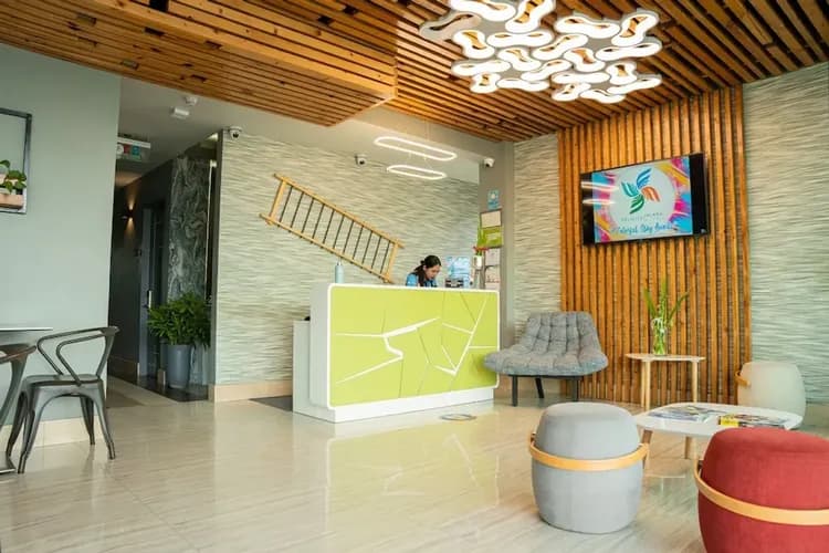 Check-in/check-out kiosk