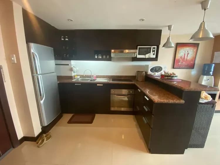 Private kitchenette