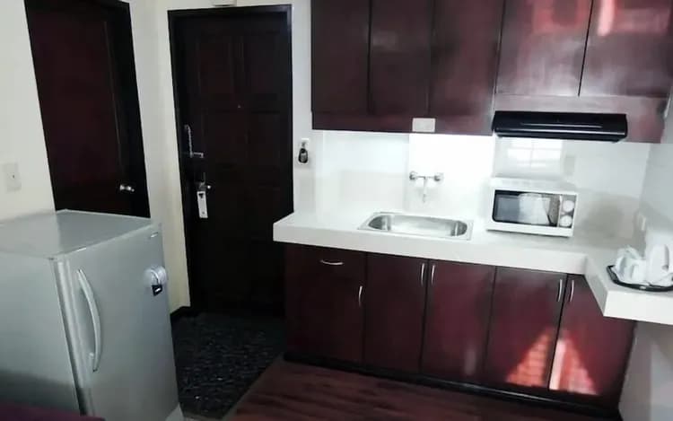 Private kitchenette
