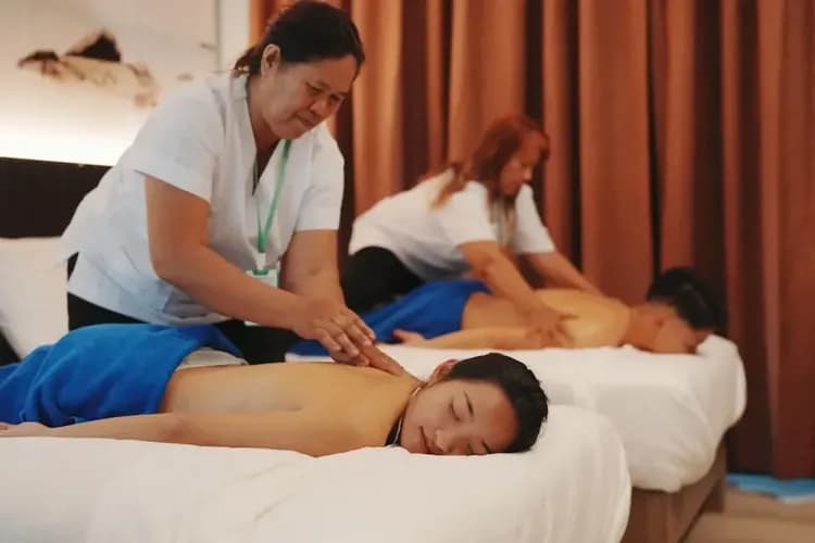 Massage in accommodation