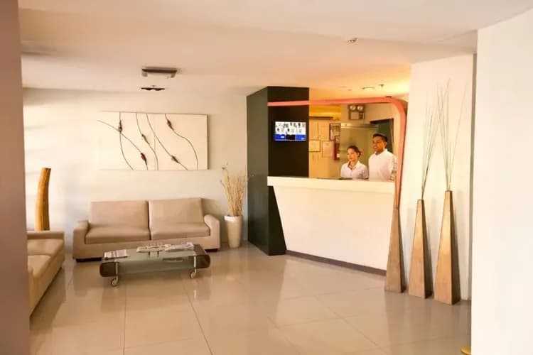 Check-in/check-out kiosk