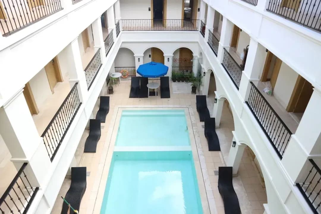 阿克蘭省-長灘島沙灘酒店