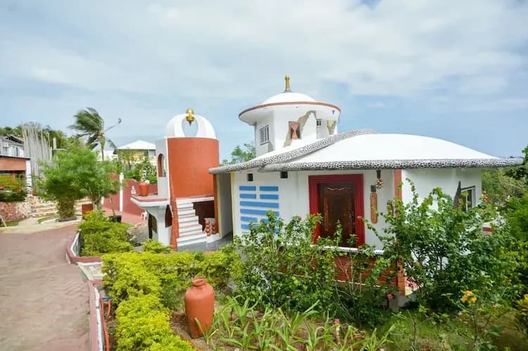 Check-in/check-out kiosk