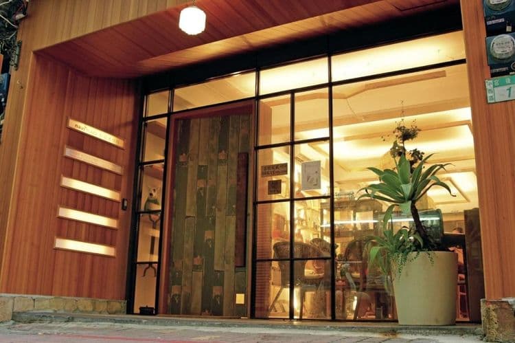 wabisabi-100years Chinese Qing Dynasty and Japan Mixed style Old Tainan Patio House-1