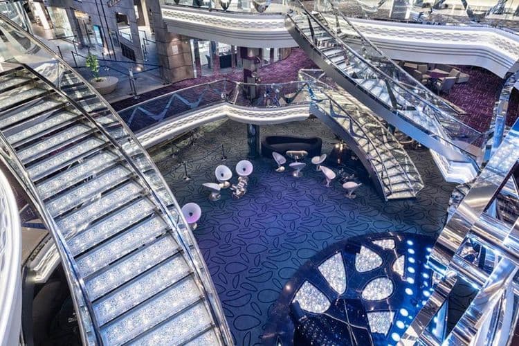 2026 MSC地中海郵輪【榮耀號】～佐世保、鹿兒島6天-9