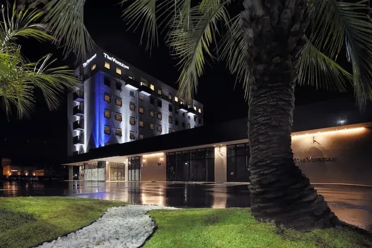 Front of property - evening/night