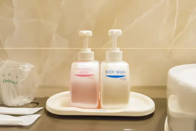 Bathroom amenities