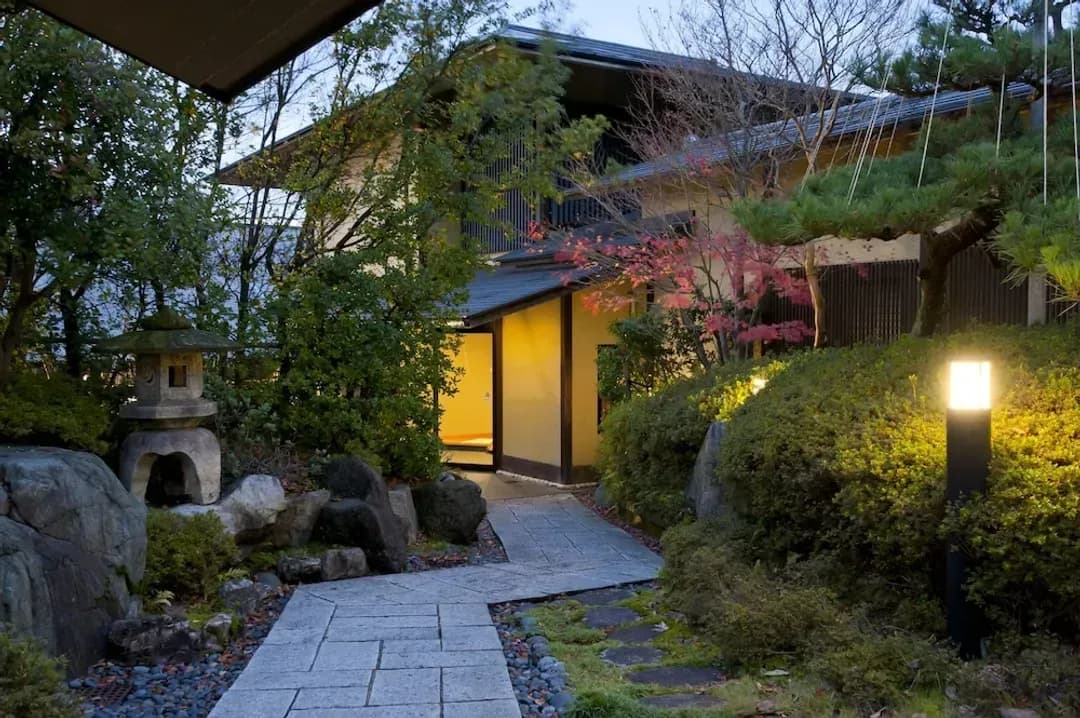 이시카와 현-료테이 만요