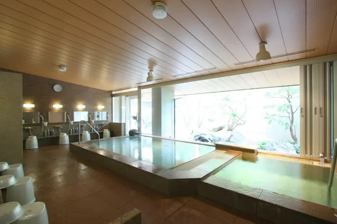 富山縣-魚津曼藤站前酒店