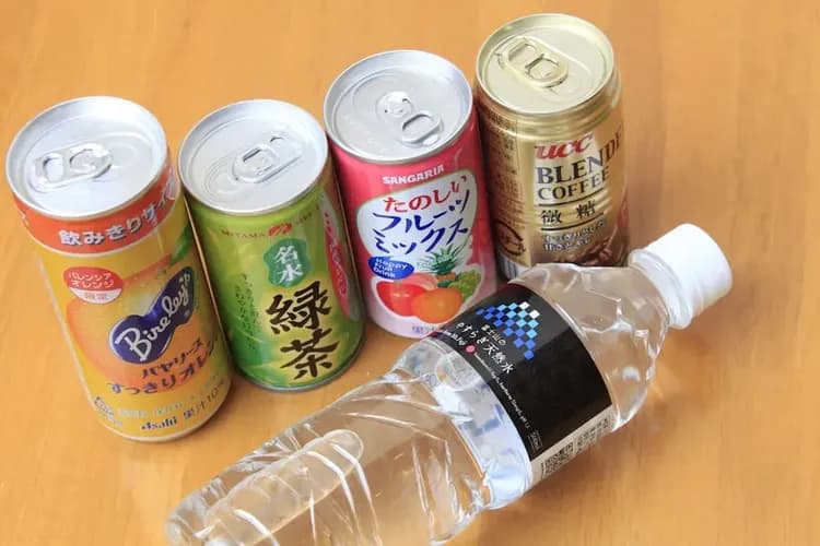 Check-in/check-out kiosk