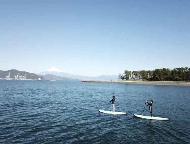 Surfing/boogie boarding