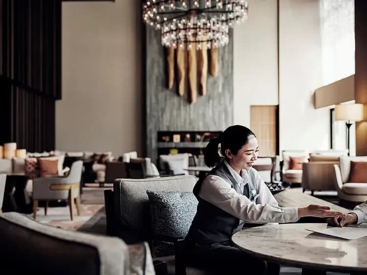 Check-in/check-out kiosk