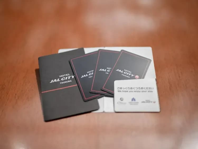 Check-in/check-out kiosk