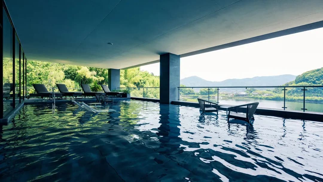 佐賀縣-URARI武雄 露天花園SPA渡假村｜池之內池旁/近武雄神社